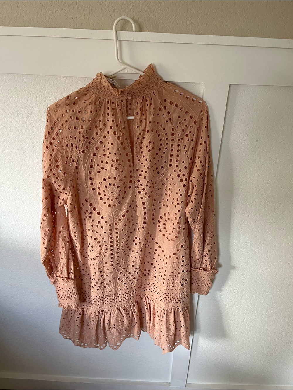 Saints & Hearts Women's Small Lace Long Sleeve Dress NWT. - Picture 5 of 7